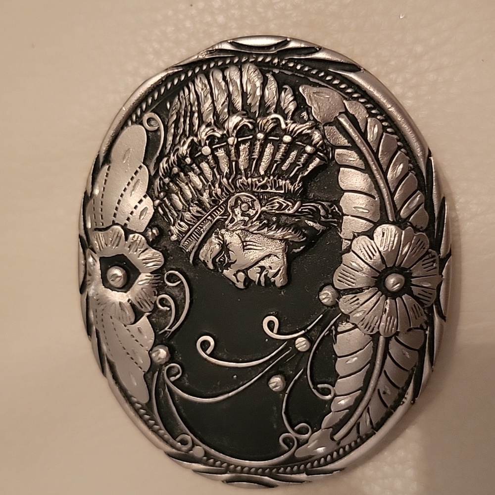 Buckle